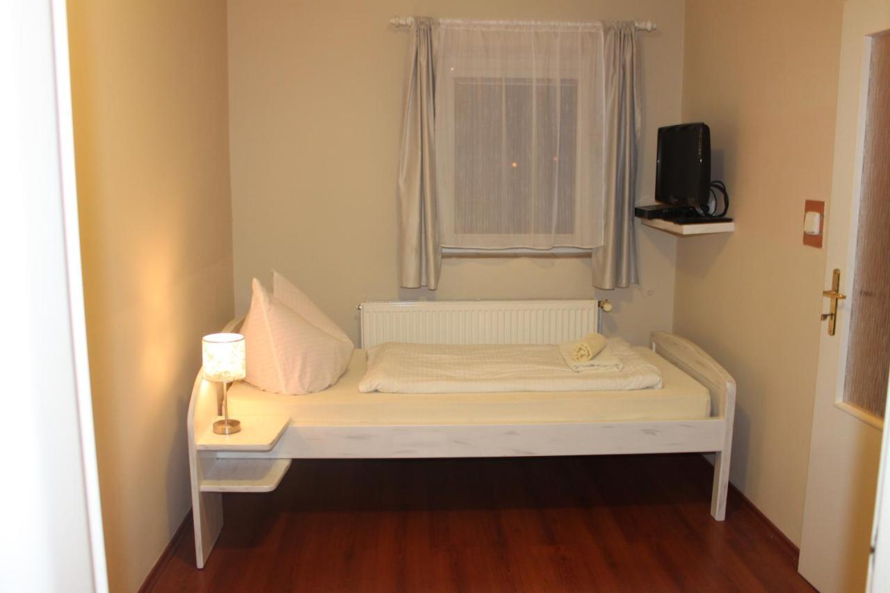Hotel Zlaty Lev Svitavy Zewnętrze zdjęcie